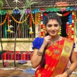 Papri Ghosh Instagram - Happy #pongal #2021 🙏😊 #paprighosh #tamil #festiveseason #pongalopongal #culture #colourful #kolam #traditional #traditionalwear #pandavarillam #kayal #suntv #serial #actress @suntv PC @naresheswar 📸