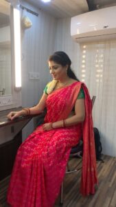 Papri Ghosh Instagram - #96 #tamilsong #kadhalekadhale #paprighosh #kayal #pandavarillam #chitti2 #shooting #caravan @suntv taken by @naresheswar