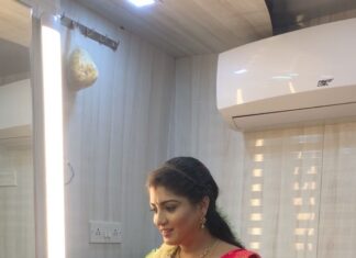 Papri Ghosh Instagram - #96 #tamilsong #kadhalekadhale #paprighosh #kayal #pandavarillam #chitti2 #shooting #caravan @suntv taken by @naresheswar