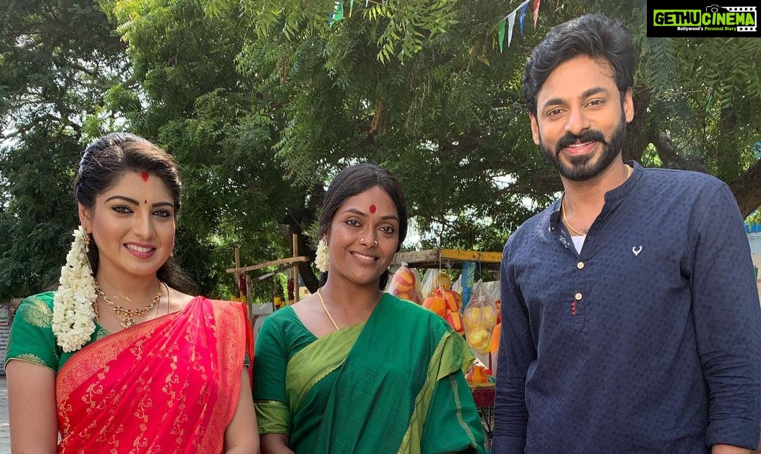 Papri Ghosh Instagram - #kayal helps #chithi2 couple to get married along with #pandavarillam family @suntv