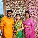 Papri Ghosh Instagram - #pandavarillam #kayal meets Kanmani’s #nayagi #family at #puveunakkaga #wedding @suntv #kanmani #mondaymood #weddingphotography #tamilserial #kuttykayal