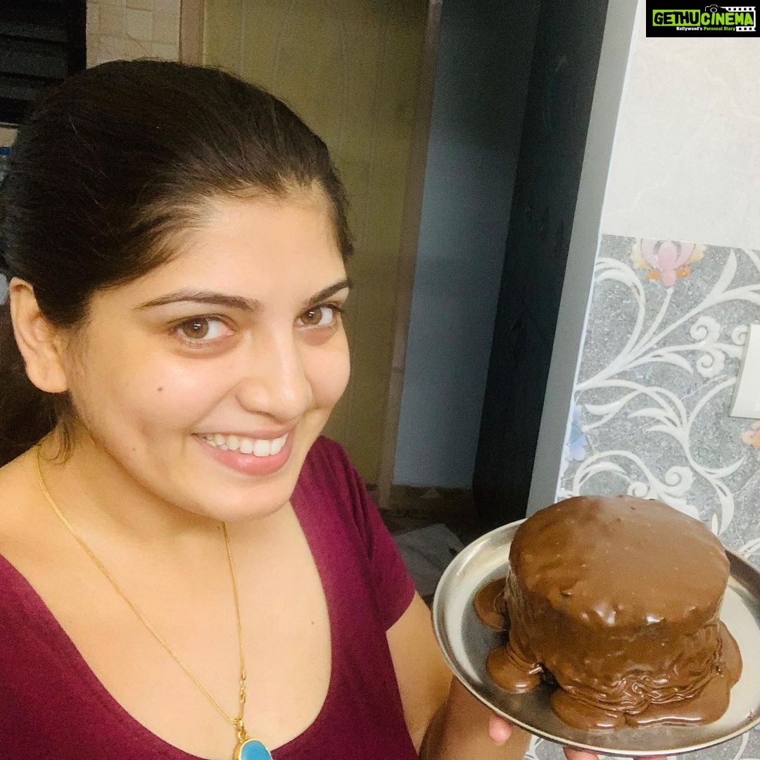Papri Ghosh Instagram - My first bake #birthdaycake See u all tomorrow at 3pm #live