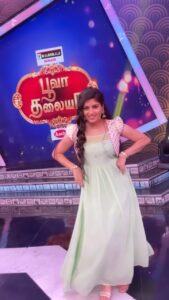 Papri Ghosh Instagram - Thangame thangamey

#paprighosh #pandavarillam #kayal #thangamey #tamil #song #tamilsongs #transition #multipleshots #dresses #poovathalaiya #suntv #serial #actress @suntv @candy_crystal11