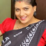 Papri Ghosh Instagram - #bebad #badshah #newsong #paprighosh #actress #pandavarillam #suntv #kayal #takenby @naresheswar @badboyshah #black #saree
