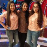 Papri Ghosh Instagram - Fun time with #supersisteronsuntv #paprighosh #rekhakrishnappa #payelghosh
