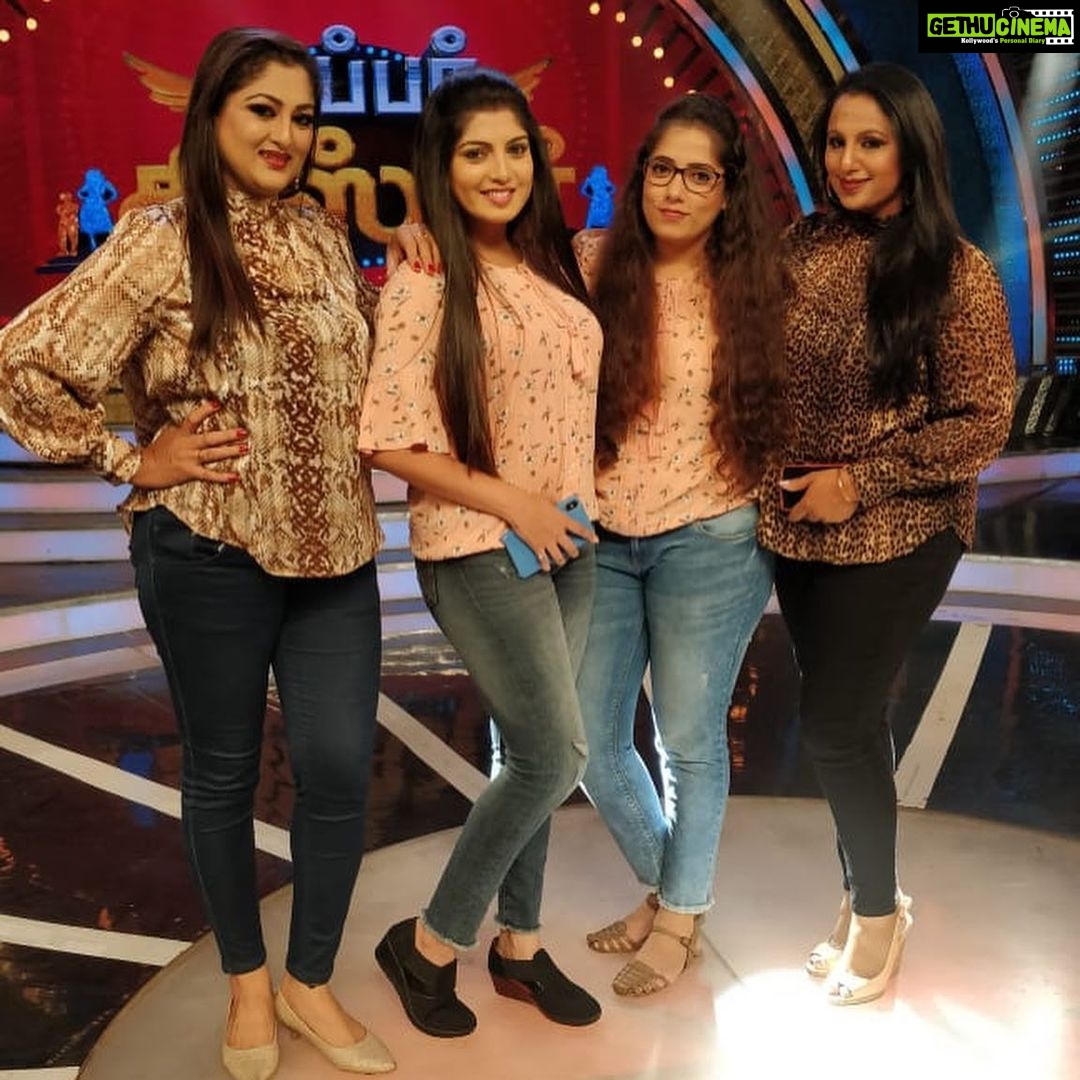 Papri Ghosh Instagram - Fun time with #supersisteronsuntv #paprighosh #rekhakrishnappa #payelghosh