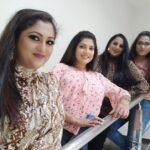 Papri Ghosh Instagram - Fun time with #supersisteronsuntv #paprighosh #rekhakrishnappa #payelghosh
