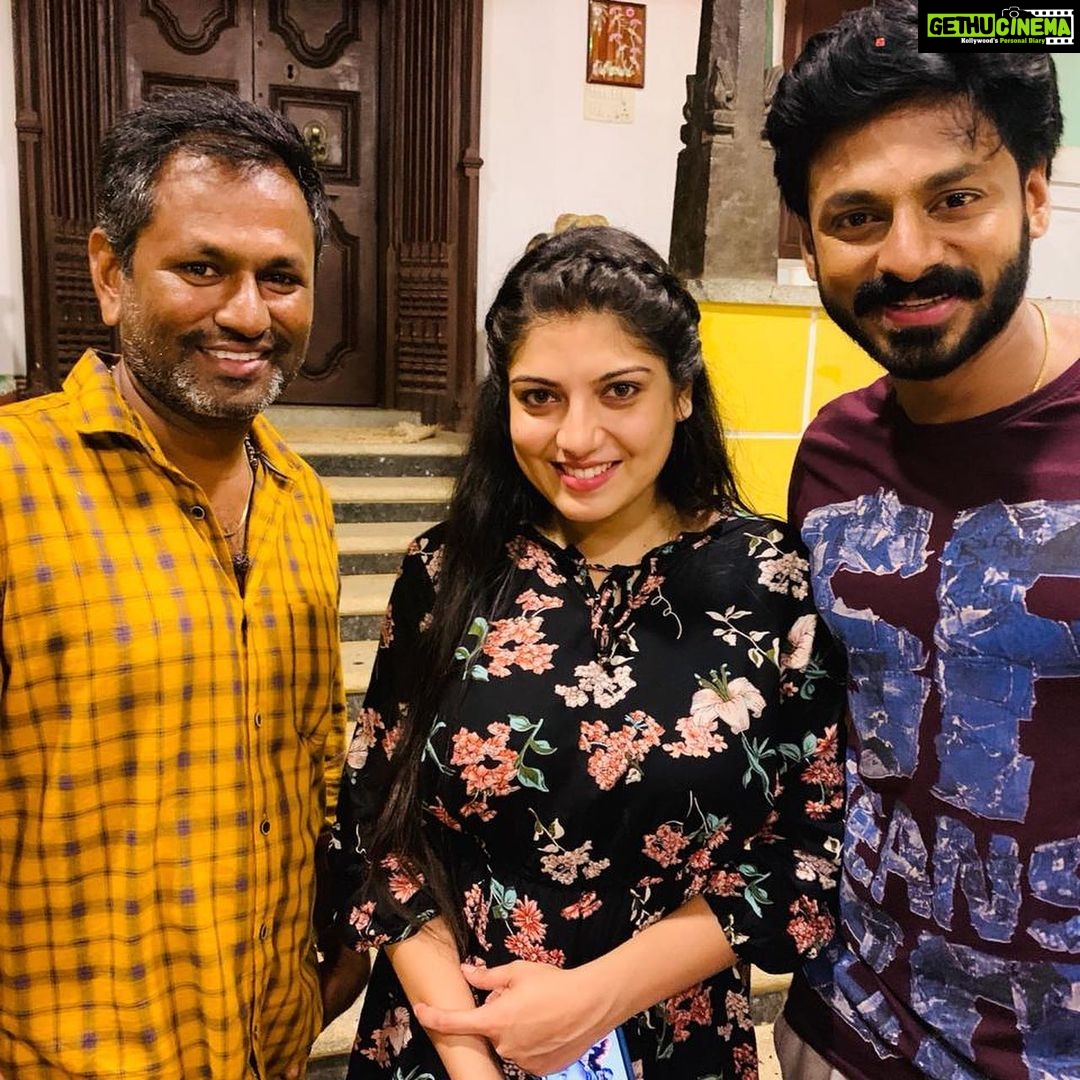Papri Ghosh Instagram - Funtime after Pandavar illam shooting with the team on director Rathnam sir’s birthday 😃🎂🥳🎉🎊🤗🤗