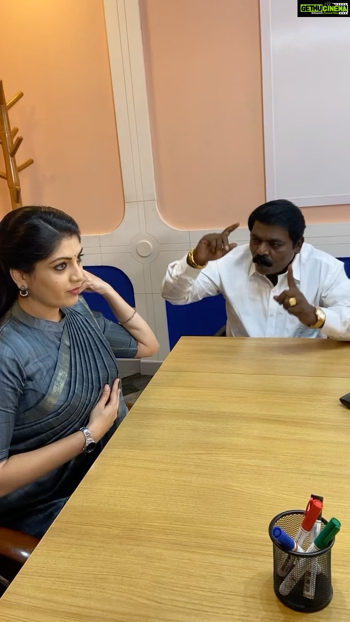 Papri Ghosh Instagram - First reel of Annachi with me #paprighosh #annachi #firstreel #firstever #telugu #dialogue #tamil #actor #actress #ad #adshoot #suntv #pandavarillam #serial #kayal