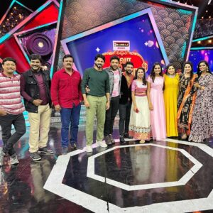 Papri Ghosh Instagram - Today #poovathalaiya @suntv at 1pm
Don’t miss it 

Thanks for the beautiful jewelry @chennai_jazz @luxefashion_jewellery 

#pandavarillam #fullfamily #gameshow #kayal #paprighosh #suntv #serial #actress #yellowdress #diamondnecklace #jewelry