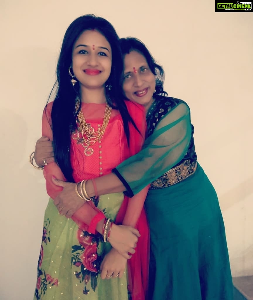 Paridhi Sharma Instagram - Blessed to have you as my mother in law.. Thanks Mummy for your support😊 @tanmaisaksena