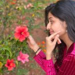 Paridhi Sharma Instagram - Lost in the nature 🌸 #flowers #beauty #eternal #nature #serene #lonavalatrip @clubmahindra