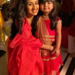 Paridhi Sharma Instagram - With my adorable chhoti Chikoo❤️ #chikookimummydurrkei @aria_sakaria @starplus @disneyplushotstar @nilanjana_p