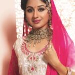 Paridhi Sharma Instagram – अफ़साना लिख रही हूँ…
#instapic  #traditionalwear #indian #shayari #soch #paridhisharma #actress