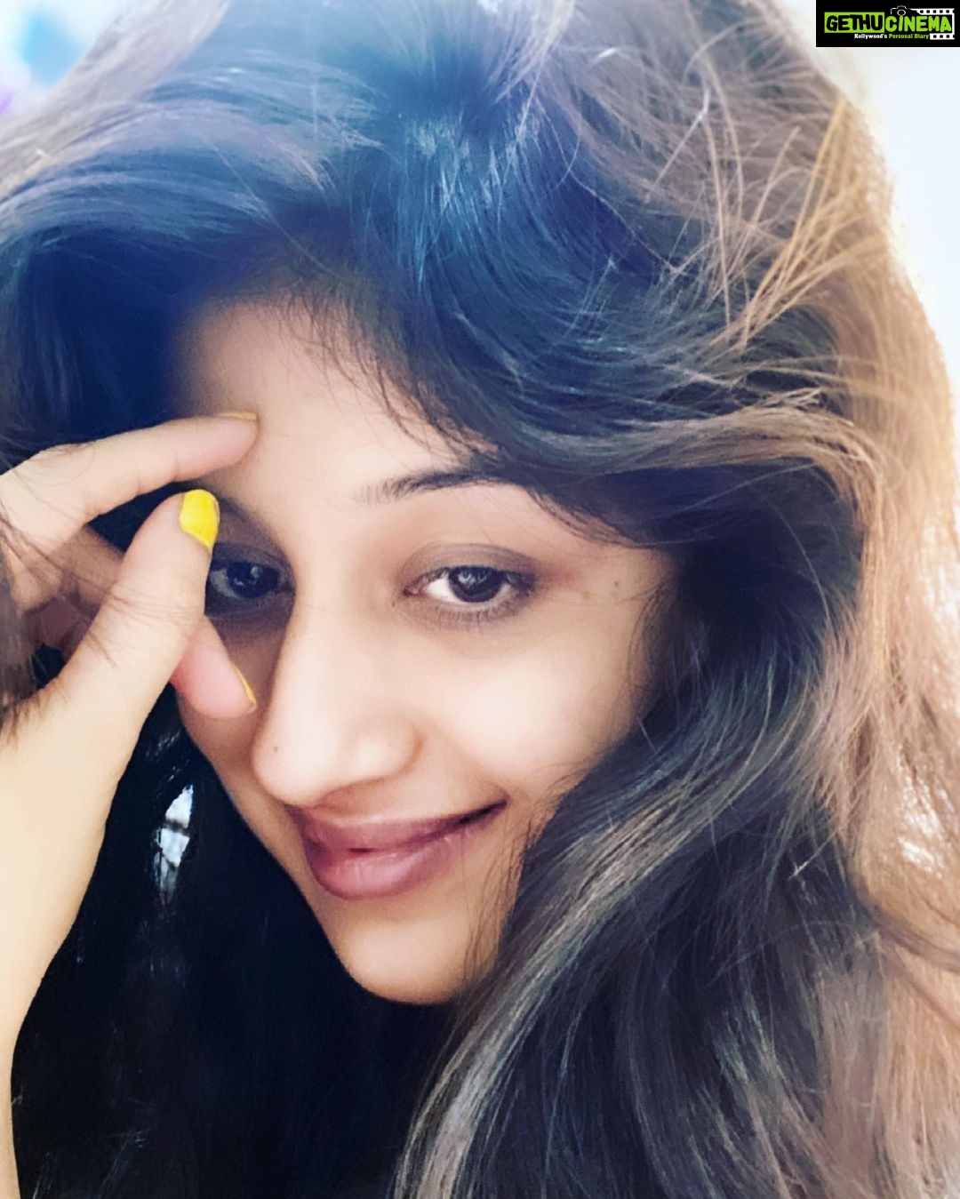 Instagram paridhiofficial. Паридхи шарма. Индийская актриса паридхи шарма. Instagram paridhiofficial. Instagram paridhiofficial.