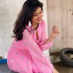 Paridhi Sharma Instagram – You define your own life. Don’t let other people write your script.
Good Morning 😊
#morningvibes #pink #girlpower #laughter #paridhisharma