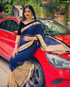 Paridhi Sharma Instagram - Love for Sari ❤️
#sari #indian #loveforsari #traditional #bluered #india #instapic 
Pic Credit @vatsalsaksena