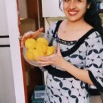 Paridhi Sharma Instagram - Daal bati!! Home cooked by me 😇 #cooking #housewife #actress #multitasking #gharkakhana #trending #viral #instareel #foodoflove #daalbati #indori #lockdowndiaries #paridhisharma