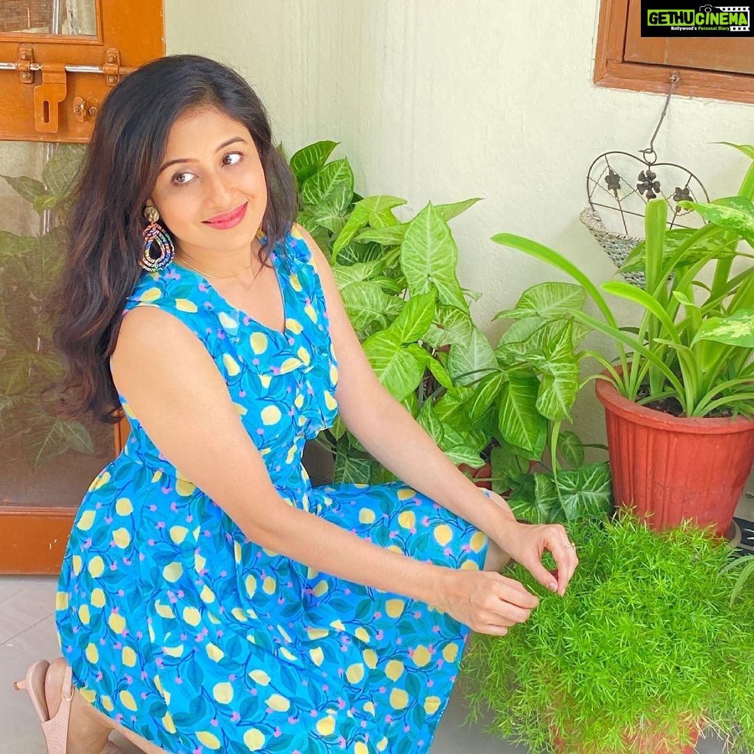 Paridhi Sharma Instagram - Like an echo in the forest Days will come right back around and As if nothing ever happened Yeah, life goes on Like an arrow in the blue sky Life will leave us wondering why On my pillow on my table Yeah, life goes on like this again❤️ #lovelylyrics #hope #aspire #dreams #koreanmusic #worldart #paridhisharma #bts