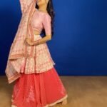 Paridhi Sharma Instagram - Suna safar ❤️ #nupur #pink #livingmomentbymoment #paridhisharma #starplus #ckmdklook