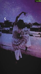 Paridhi Sharma Instagram - The soul always knows what to do to heal itself. The challenge is to silence the mind.
#soothing #trending #viral #reel #instareel #semiclassicalpose