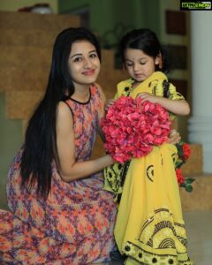 Paridhi Sharma Instagram - Pyaar ka bandhan
#maabeta #eternallove #instalic