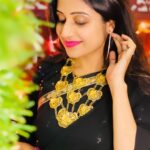 Paridhi Sharma Instagram - Sometimes just Smile to Life and feel your smile ❤️ #lifeisbeautiful #smile #love #live #glow #think #valueyourself