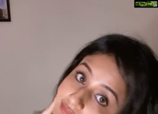 Paridhi Sharma Instagram - Ek pardeshi❤️ #retro #fun #bollywoodsongs #madhubala #random #reelsinstagram