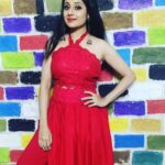 Paridhi Sharma Instagram - In order to write about life first you must live it. #goodtimes #lifethoughts #red #instapic #believe