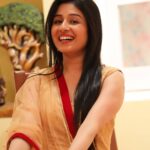 Paridhi Sharma Instagram - Work hard, be kind, and amazing things will happen. Good morning😊 #morningvibes #motivationalquotes #instapic #paridhisharma