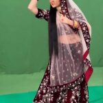 Paridhi Sharma Instagram – Mohe Rang do Laal
#bigmagic #jodha #jodhapromotingnewshow #paridhisharma 
@bigmagictv #yekahaaagayehum
@bigmagictv @zeetv