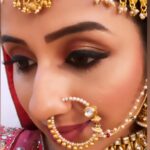 Paridhi Sharma Instagram - इक तुम ही नहीं तन्हाँ उल्फ़त में मेरी रुसवा इस शहर में तुम जैसे दीवाने हज़ारों हैं इन आँखों की मस्ती के मस्ताने हज़ारों हैं मस्ताने हज़ारों हैं Khaiyyam #poetry #hindi #rekha #evergreen #khaiyyam #paridhisharma #actress #jodha