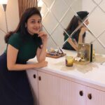Paridhi Sharma Instagram - No matter what you're going through, there's a light at the end of the tunnel. Good Morning 😊🌹 #morningmotivation #letitgo #timeflies #beyou #happyvibes Location: sweet home @aditichhabra2010 My friend❤️