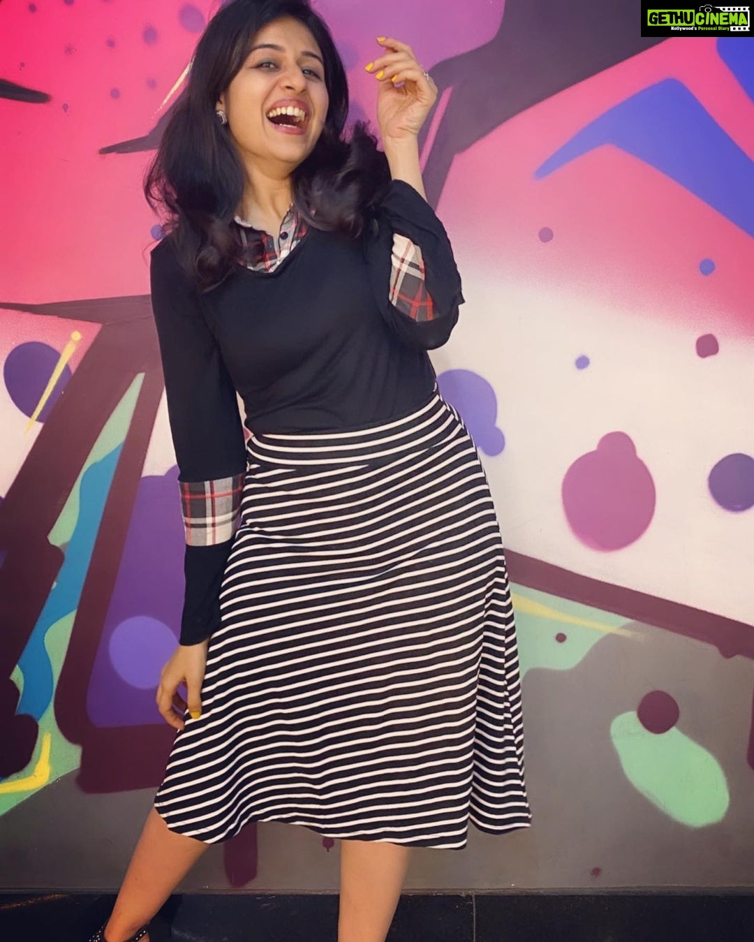 Paridhi Sharma Instagram - Happy Me😁 #happiness #life #goodvibes #thinkpositive #moments #paridhisharma #connectwithpari PicCredit @tanmaisaksena