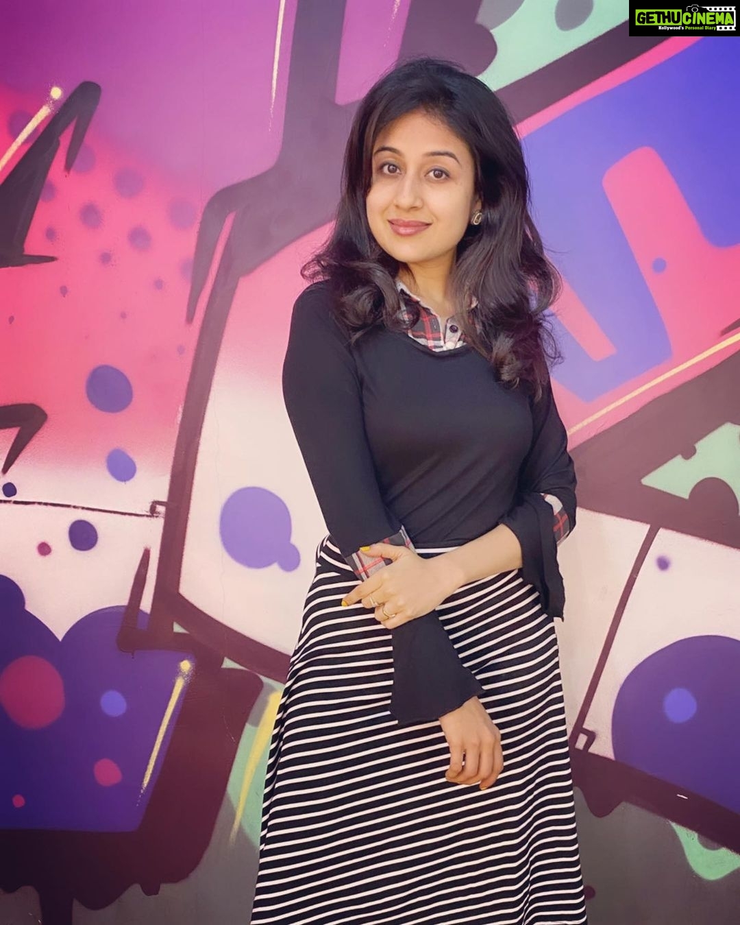 Paridhi Sharma Instagram - Happy Me😁 #happiness #life #goodvibes #thinkpositive #moments #paridhisharma #connectwithpari PicCredit @tanmaisaksena
