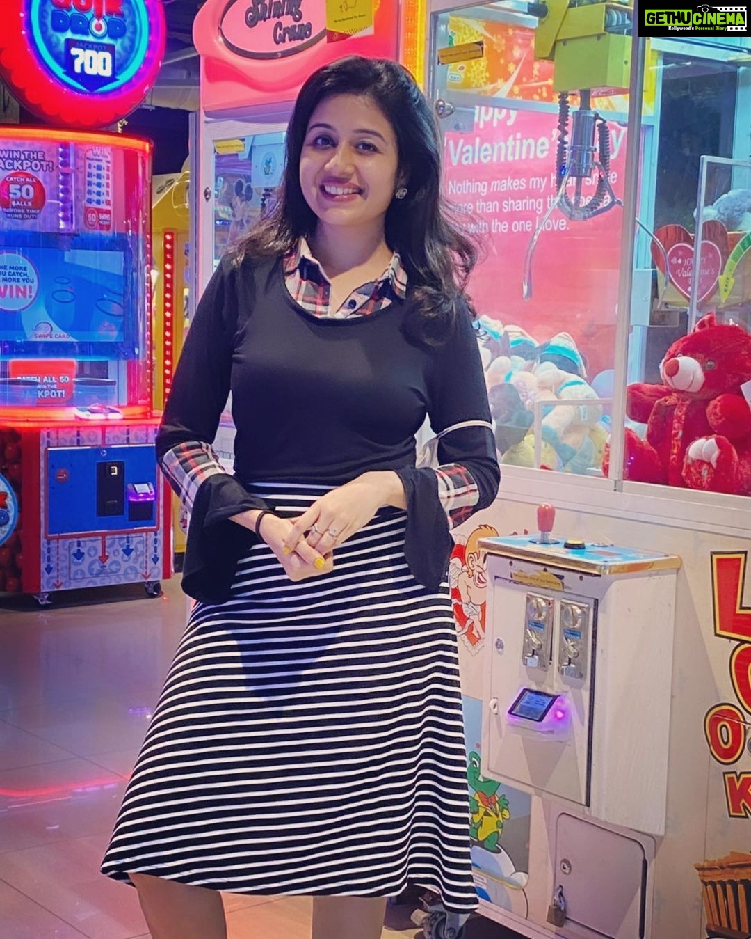 Paridhi Sharma Instagram - Happy Me😁 #happiness #life #goodvibes #thinkpositive #moments #paridhisharma #connectwithpari PicCredit @tanmaisaksena
