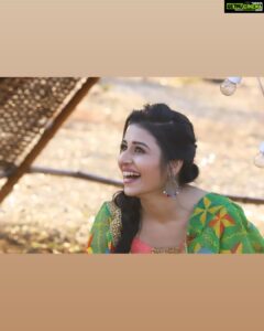 Paridhi Sharma Instagram - Happy Gur Purab 😊
And thanks for all your love and support for my new Punjabi Song.
Link in Bio ( The song is streaming on my YouTube channel)
#gurpurab #TuHeeMeraBabuShonaHai #punjabisong #bhangra #paridhisharma #actress #connectwithpari