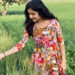 Paridhi Sharma Instagram - Oo Nature Nature.. let me sink in your serenity.. let me walk in the simmering wind of yours..let me touch the unfettered soul of yours.. so that I can know the unknown in me.. Poem courtesy @paridhiofficial #naturelover #poetinme #serene #spirituality #withnature #loveforever #paridhisharma #actor #connectwithpari Pic Credit @tanmaisaksena