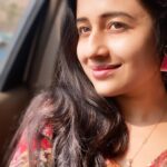 Paridhi Sharma Instagram - Oo Nature Nature.. let me sink in your serenity.. let me walk in the simmering wind of yours..let me touch the unfettered soul of yours.. so that I can know the unknown in me.. Poem courtesy @paridhiofficial #naturelover #poetinme #serene #spirituality #withnature #loveforever #paridhisharma #actor #connectwithpari Pic Credit @tanmaisaksena