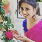 Paridhi Sharma Instagram - Again a New Morning! New hope! #rose #morningvibes #flower #withnature #smile #wakeup #doitnow #paridhisharma