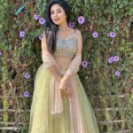 Paridhi Sharma Instagram - Don't let anyone ever dull your sparkle😊 Thanks for such an overwhelming response for #piyabaware Coming Soon with a refreshing New Video on #youtubechannel Link in Bio of my Insta #mahiya #dua #newvideo #dancevideo #soothing #fresh #originalsong #mintgreen #capturecity #indore #actress #paridhi sharma #soultouching #music Dress designed by @jennysboutique__ #nehasharma #indorecity Shootinglocation @capturecity_indore