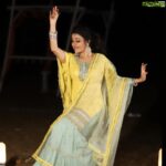 Paridhi Sharma Instagram - #TuHeeMeraBabuShonaHai New Song!! Don't miss it!! Visit now #paridhisharma youtube channel (Linkinbio) #punjabisong #originals #regionalfavour #paridhi #paridhisharma #jodha #connectwithpari #indore #mumbai #punjab #indonesia #india #bhangra #famouspunjabisong Dress designed : @jennysboutique__ (Indore) Location : Capture city