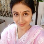 Paridhi Sharma Instagram - Be Simple.. Be Real!! #simplicityisbeauty #real #soulful #natural #earthy #nonglamorous #housewife #pink #actress #paridhisharma @sonytvofficial