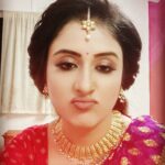 Paridhi Sharma Instagram - Face without expression is boring.. Be expressive, be entertaining😀 #expressions #act #funny #funnyfaces #entertainment #jagatjananimaavaishnodevi #rashmisharmaproductions #makeup #pics