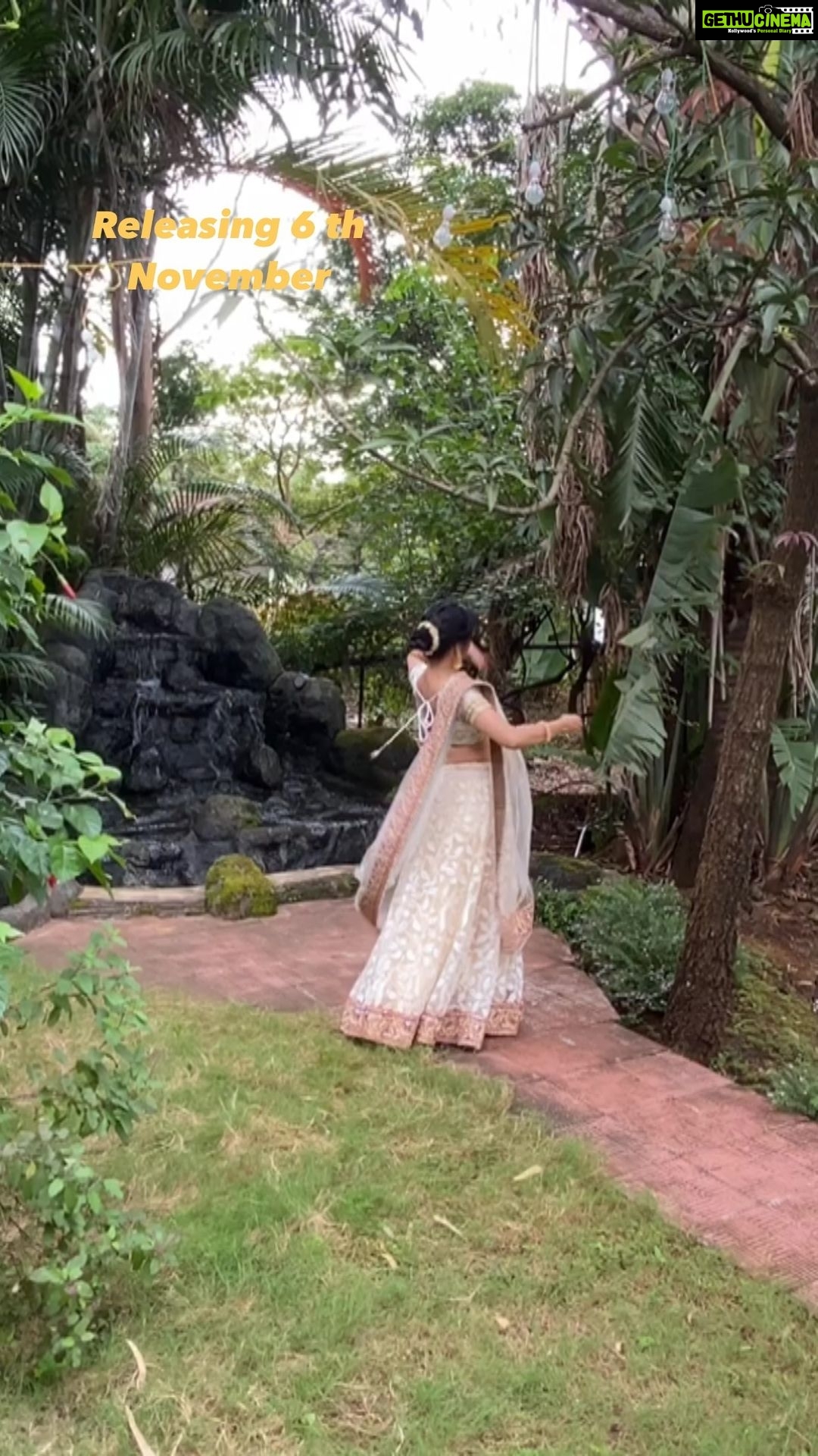 Paridhi Sharma Instagram - Dance First. Think Later. Releasing our new music album #PiyaBaware tomorrow(6 th November) @12 PM on my YouTube Channel "Paridhi Sharma" Stay Tune!!! #classicalmusic #classicaldance #originalcreation #piyabaware #naturelover #lehnga @ramagnihotrispark @tanmaisaksena @swa