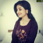 Paridhi Sharma Instagram - Watch full video on my #Youtube Channel !!! Just felt like penning down a thought!!!! Is it ever possible to revisit our life as a child.. with same amount of innocence, happiness, carefreeness .... When nothing really matters other than life.. when we had most wonderful n carefree laughter without any prominent reasons.. when life was simple yet magnificent.. when we never had to find reasons to feel good.. Kash.. we can relive the innocence of our childhood.. Kash... Pls visit my #YouTube channel to watch the full video..Link in my insta bio.. #kash #childhood #memories #innocence #truehappiness