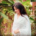 Paridhi Sharma Instagram - I am the white colour of your rainbow 😊 #white #peace #findingcolour #reflection #soul