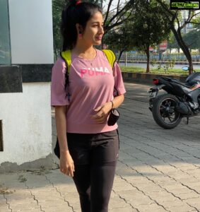 Paridhi Sharma Instagram - Whatever is good for your soul, do that.
#morninginspiration #letsdoit #wakeup #noexcuse #smile #soultalk #paridhisharma