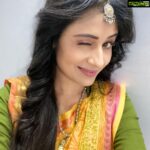 Paridhi Sharma Instagram - Today is your day!!!! I am not saying go and conquer the world but surely Conquer Yourself😇 #throwbackpic #jagjannimaavaishnodevi #actor #thoughts #inspiringmorning #starbharat #rashmisharma @starbharat @rstfofficial