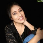 Paridhi Sharma Instagram - “Dil mein kuch jalta hai, Shayad dhuan dhuan sa lagta hai. Aankh mein kuch Chubhta hai, Shayad sapna koi sulagta hai.” #dreams #life #love #thoughts #gulzar #shayari